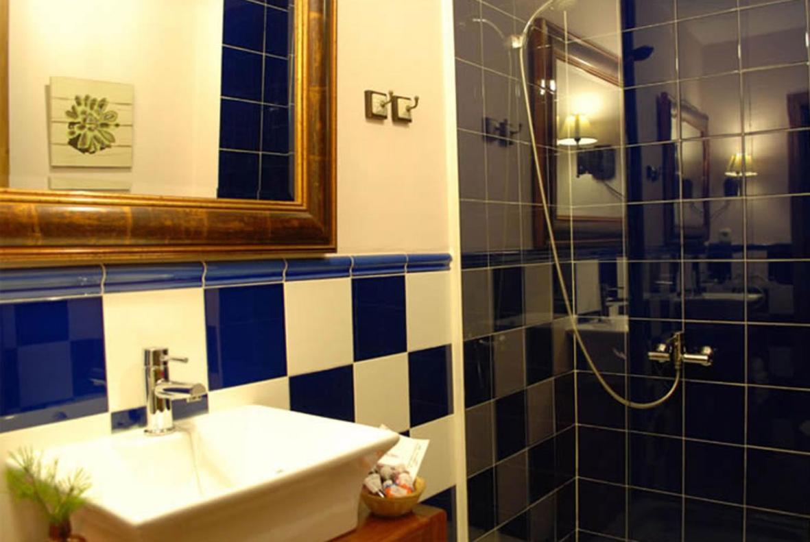 Pensjonat La Noguera De Socasa Romancos Zewnętrze zdjęcie
